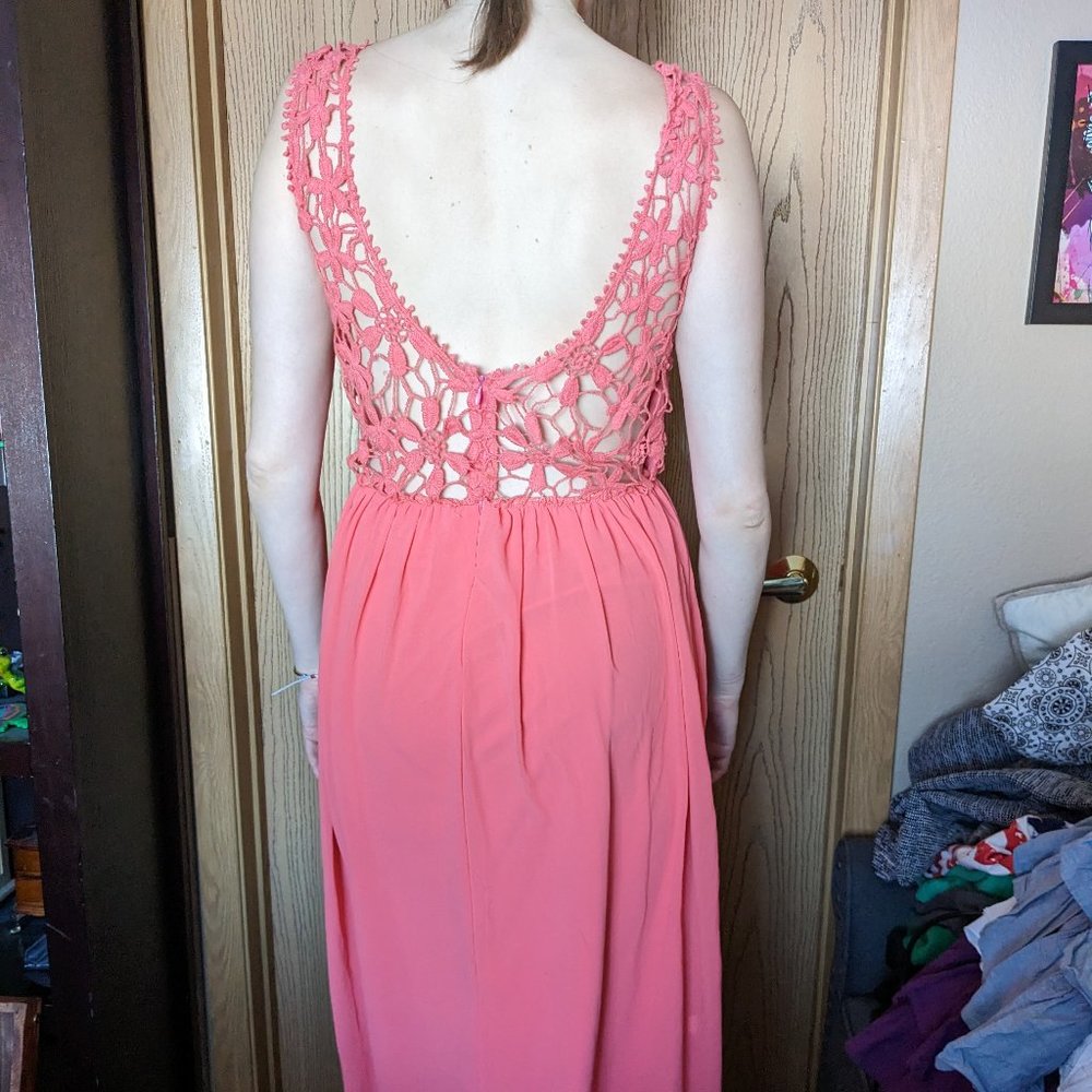 Open-back Maxi Dress - Picture 4 of 9
